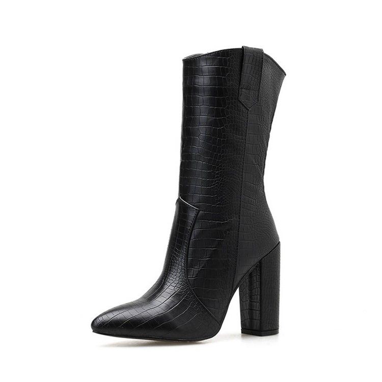 Western Freizeitstiefel Mit Schlichtem Klobigem Absatz Und Spitzer Zehenpartie