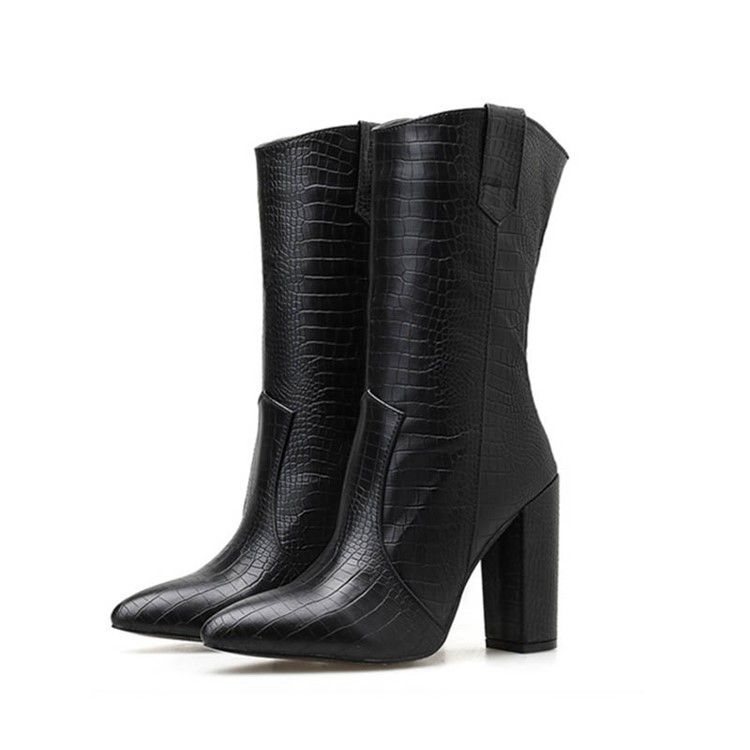 Western Freizeitstiefel Mit Schlichtem Klobigem Absatz Und Spitzer Zehenpartie
