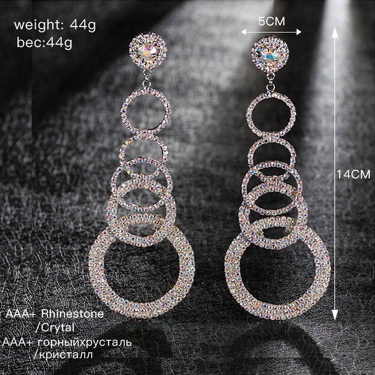 Romantische Diamant-jubiläums-ohrringe