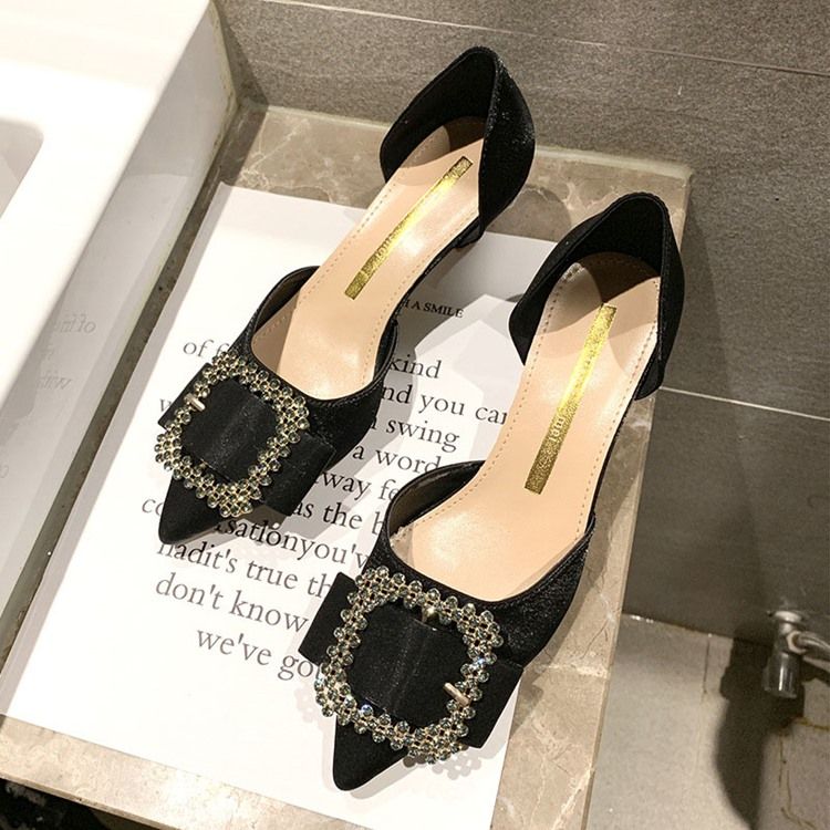 Damen Pumps Mit Strass-spitze Und Kitten Heel