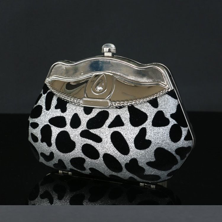 Muschelförmige Strass-leoparden-clutch