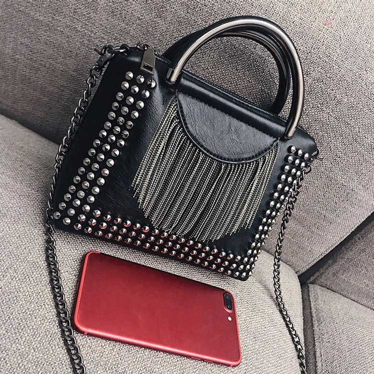 Nieten Pu Plain Rectangle Crossbody Bags