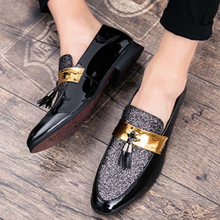 Herren Low-cut Upper Slip-on Color Block Spitze Zehen Dünne Schuhe