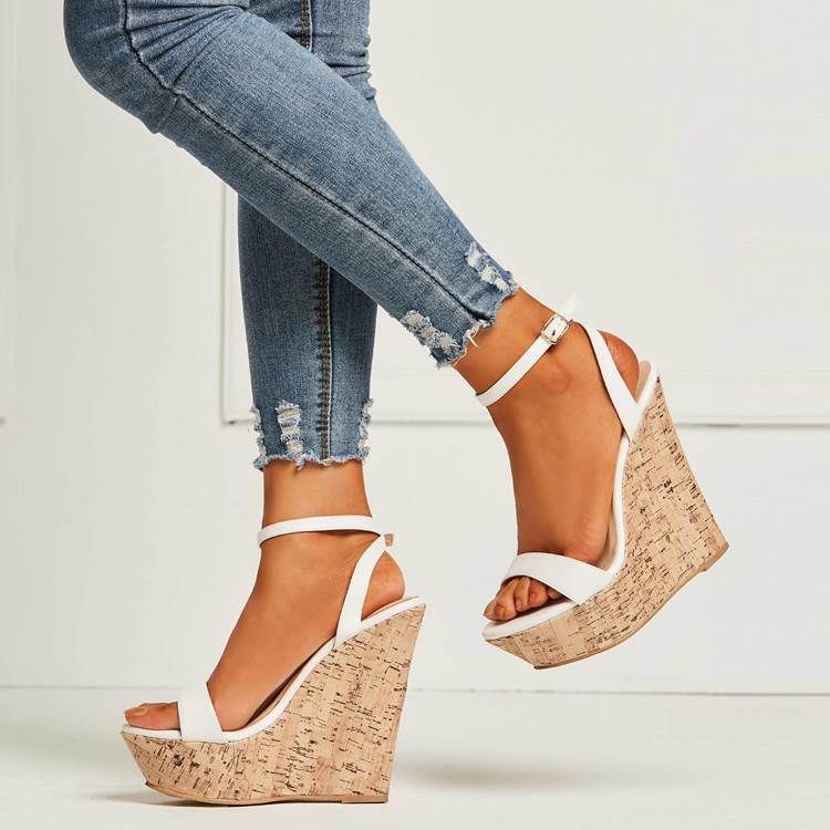 Damen-keilsandalen Mit Schlichter Linie Und Schnalle