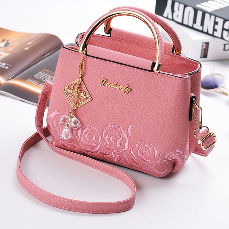 Exquisite Handtasche Mit Rosenanhänger-prägung
