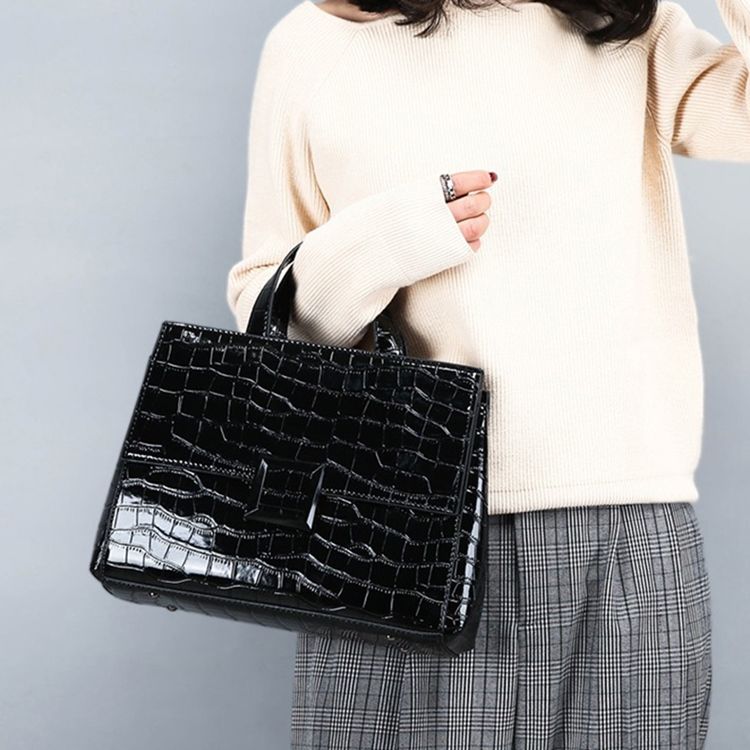 Pu Alligator Square Handtasche