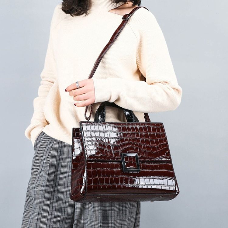 Pu Alligator Square Handtasche