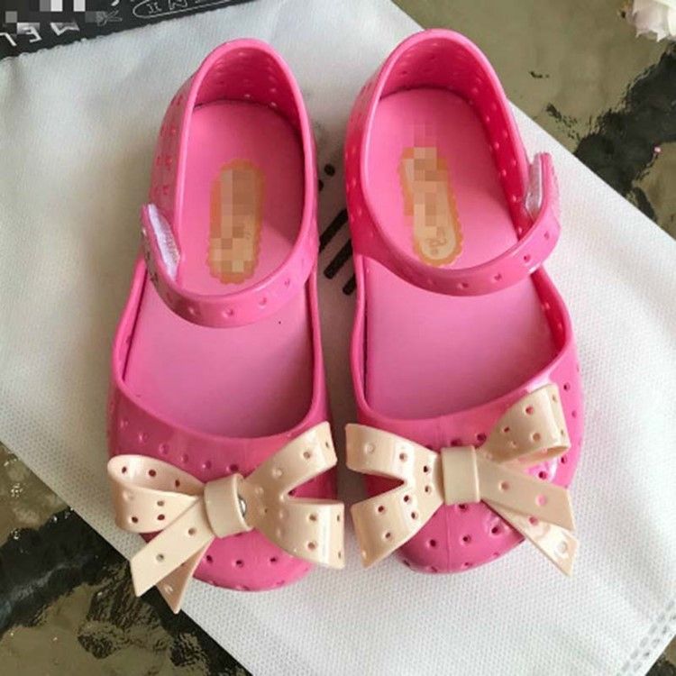 Pvc-farbblock-babyschuhe